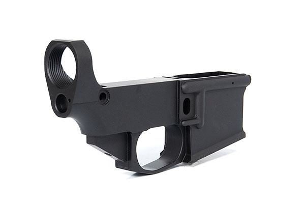 80% Lower AR-15 Integral Trigger Guard black