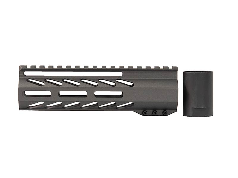 7-grey-house-mlok